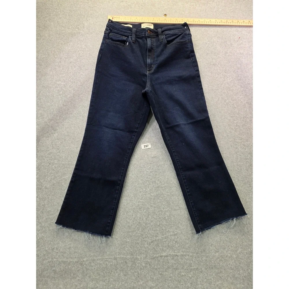 Universal Thread Womens‎ High Rise Ankle Bootcut Jeans Dark Wash Raw Hem 10/R